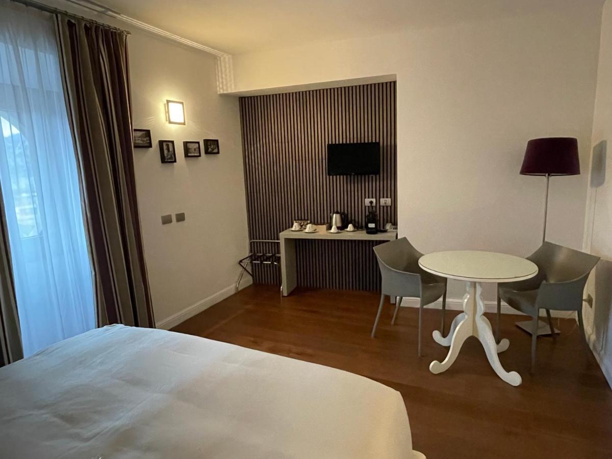 Il Vecchio Borgo Relais Hotel Como Bagian luar foto